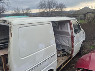 T4  1.9 Disel piese  T 4 1992 foto 1