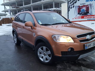 Chevrolet Captiva foto 1