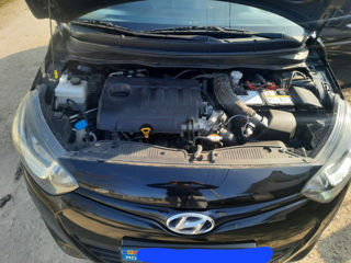 Hyundai i20 foto 7