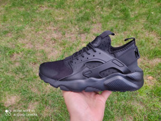 Nike Huarache ultra foto 4