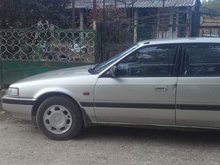 Mazda 626 foto 3