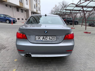 BMW 5 Series foto 3