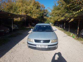 Volkswagen Passat foto 6