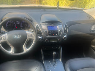 Hyundai ix35 foto 1