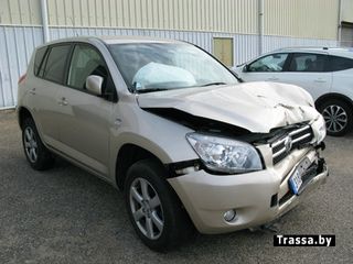 Toyota Rav 4 foto 2