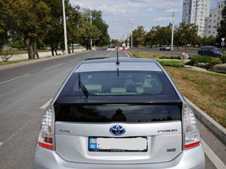 Toyota Prius foto 3