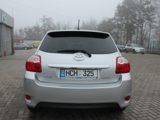 Toyota Auris foto 5