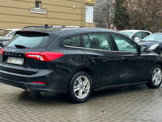 Ford Focus foto 5