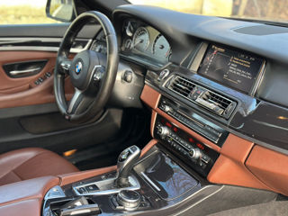 BMW 5 Series foto 9