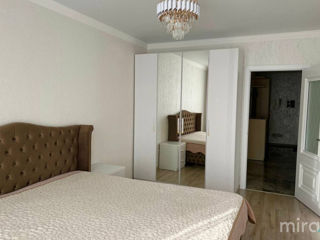 Apartament cu 2 camere, 70 m², Centru, Chișinău foto 6