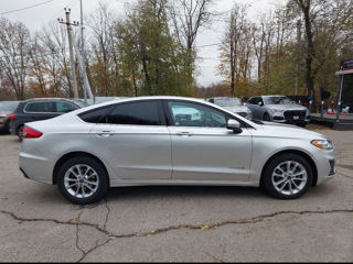 Ford Fusion foto 3