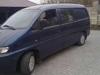 Hyundai H200