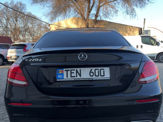 Mercedes E-Class foto 11