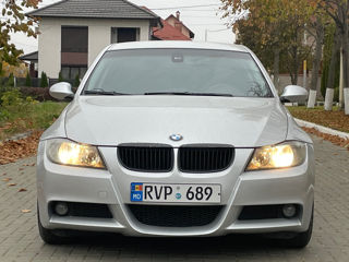 BMW 3 Series foto 2