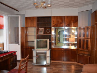 Apartament cu 2 camere, 56 m², Ciocana, Chișinău foto 2