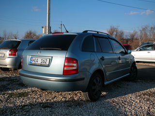 Skoda Fabia foto 8