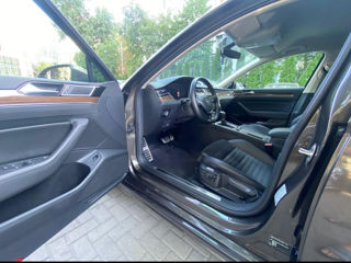 Volkswagen Passat foto 4