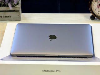 MacBook Pro 13 Retina 2017 (Core i5 7360u/8Gb Ram/128Gb SSD/13.3" Retina IPS) foto 8