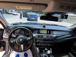 BMW 5 Series foto 7