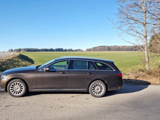 Mercedes E-Class фото 3