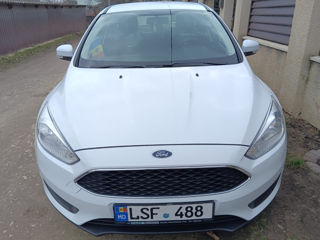 Ford Focus foto 6