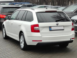 Skoda Octavia foto 5