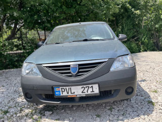 Dacia Logan foto 1