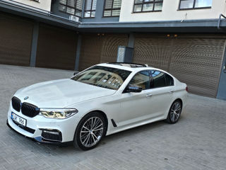 BMW 5 Series foto 1