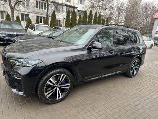 BMW X7 foto 3