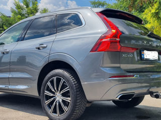 Volvo XC60 foto 2