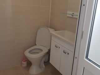 Apartament in centru cu doua nivele in centru 110 m2.toate comunicatiile.Caldura autonoma. foto 6