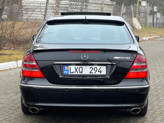 Mercedes E-Class foto 4