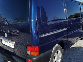 Volkswagen Transporter foto 5