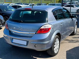 Opel Astra foto 4