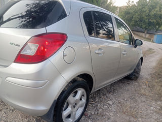 Opel Corsa foto 5