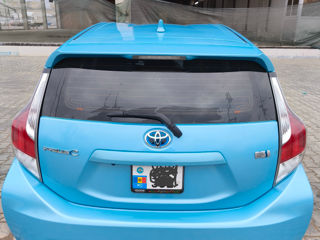 Toyota Prius c foto 5