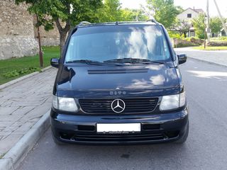 Mercedes Vito foto 2