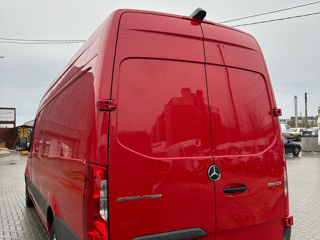 Mercedes Sprinter 319 CDI foto 9