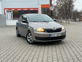 Skoda Rapid foto 3