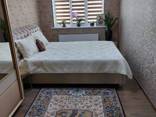 3-х комнатная квартира, 74 м², Центр, Фалешты