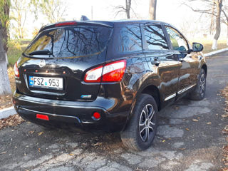 Nissan Qashqai foto 1