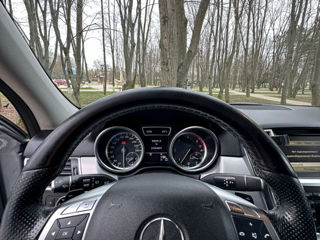 Mercedes M-Class foto 8