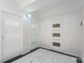 Apartament cu 3 camere, 120 m², Ciocana, Chișinău foto 10