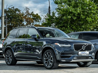 Volvo XC90 foto 1