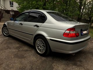 BMW 3 Series foto 2