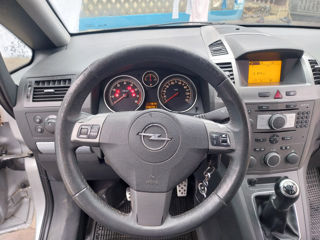 Opel Zafira foto 5