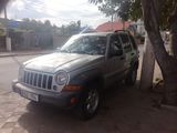 Jeep Cherokee foto 6