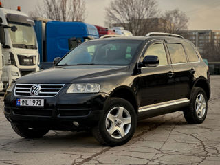 Volkswagen Touareg foto 3