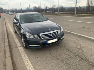 Mercedes E-Class foto 2