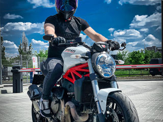 Ducati Monster
